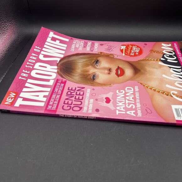 THE STORY OF TAYLOR SWIFT Magazine A GLOBAL ICON 2023 Printed In UK - Picture 5 of 9